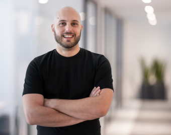 Foto of an employee Foto of an employee